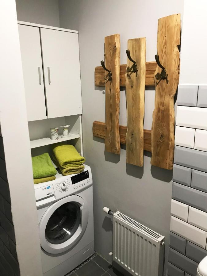 Apartamenti Starp Krastiem Лиепая Экстерьер фото