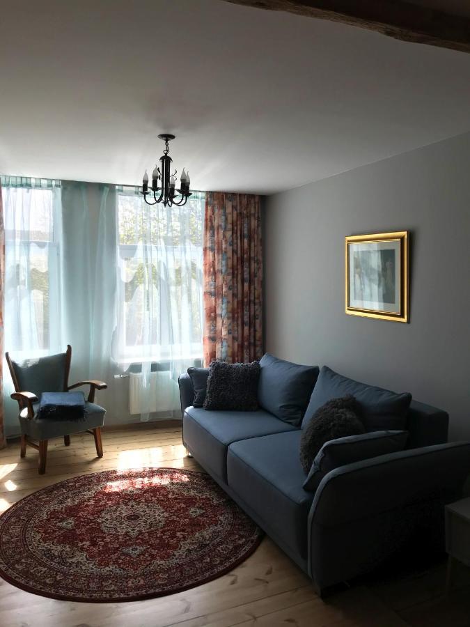 Apartamenti Starp Krastiem Лиепая Экстерьер фото