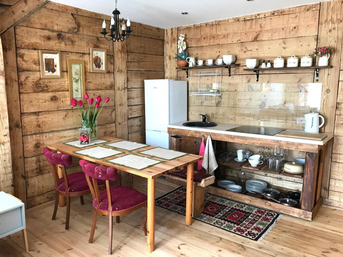 Apartamenti Starp Krastiem Лиепая Экстерьер фото