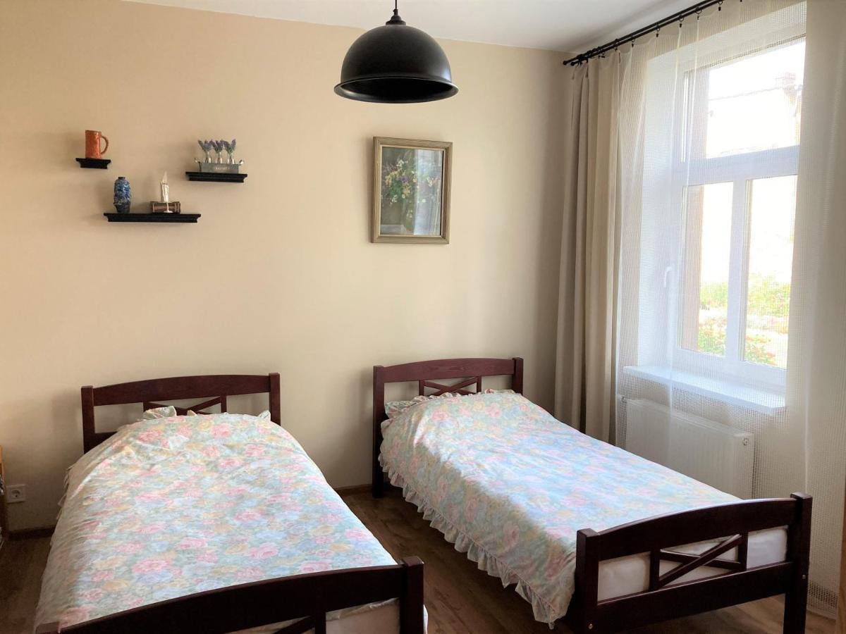 Apartamenti Starp Krastiem Лиепая Экстерьер фото
