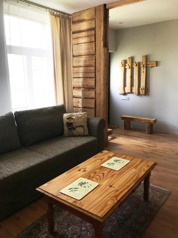 Apartamenti Starp Krastiem Лиепая Экстерьер фото