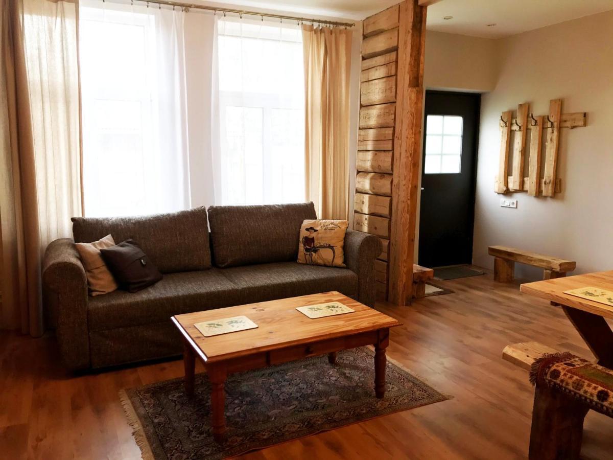 Apartamenti Starp Krastiem Лиепая Экстерьер фото