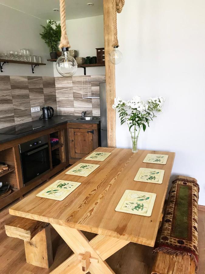 Apartamenti Starp Krastiem Лиепая Экстерьер фото